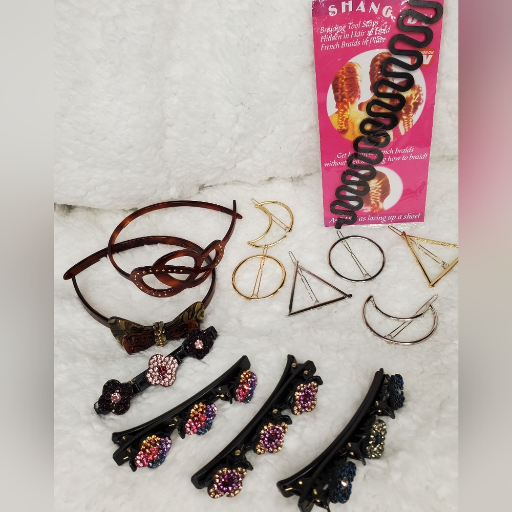 Bundle of 13 Pieces of Hair Accessories